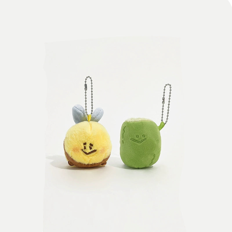Good Persimmon Peanut Series Magnetic Bag Pendant Plush Toy.