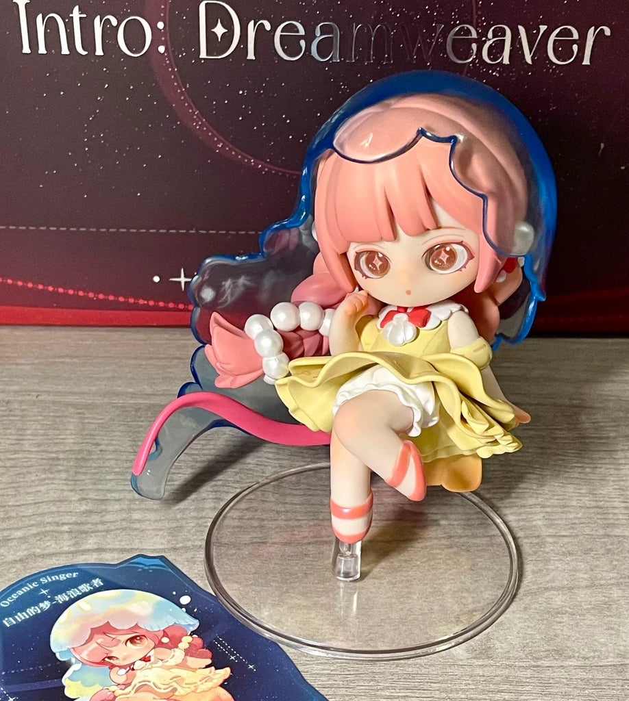 Dear Nikki Intro: Dreamweaver Series Figure Blind box.
