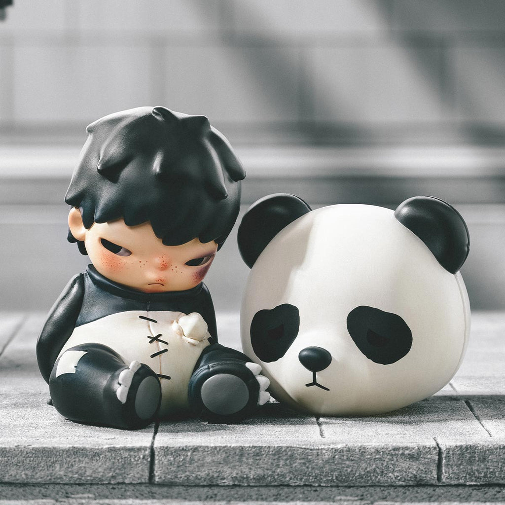 POP MART Hirono Doll Panda 100% Figurine.