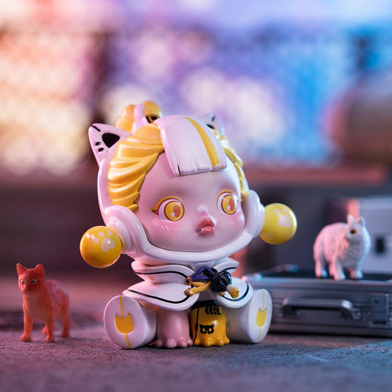 POP MART SKULLPANDA City of Night Series Blind Box.
