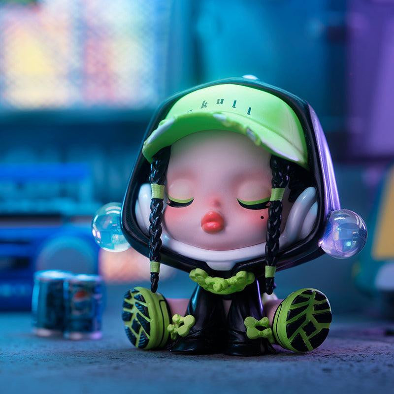 POP MART SKULLPANDA City of Night Series Blind Box.