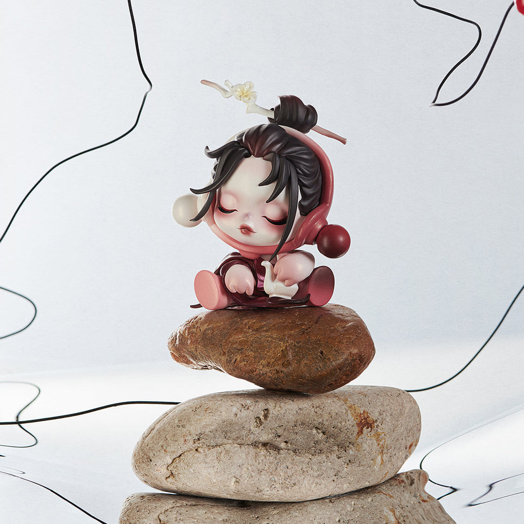 POP MART SKULLPANDA The Ink Plum Blossom Series Blind Box.