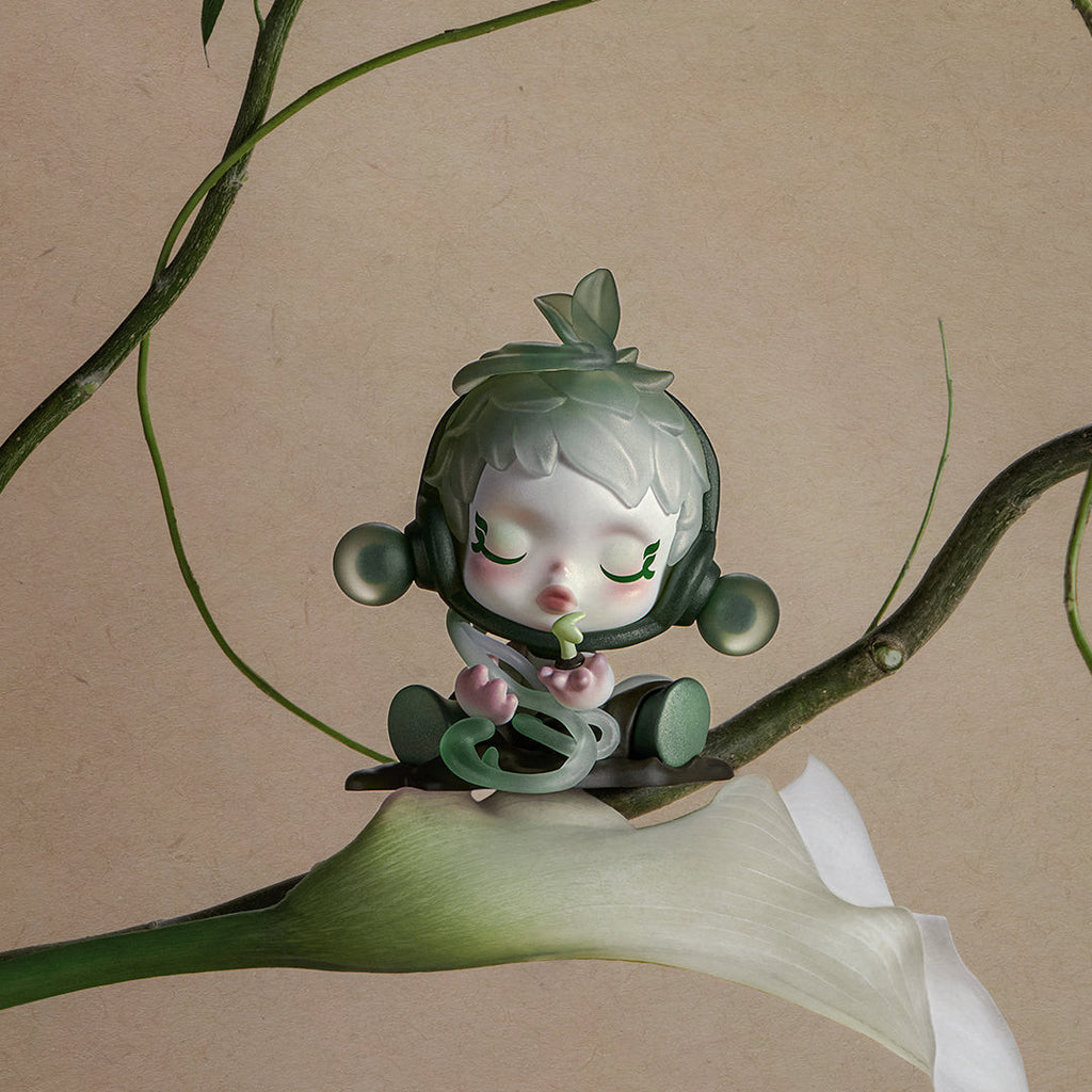 POP MART SKULLPANDA The Ink Plum Blossom Series Blind Box.