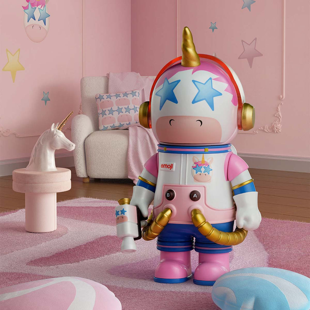 MEGA SPACE MOLLY 100% × emoji™ Series.