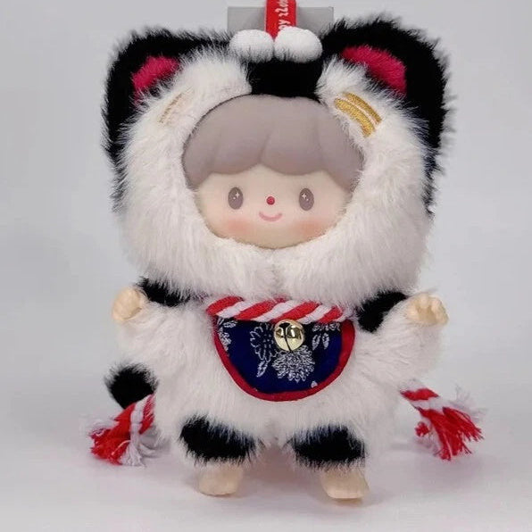 Vinyl and plush collectibles from zZoton's My Little Cat Series, perfect for cat lovers and toy enthusiasts